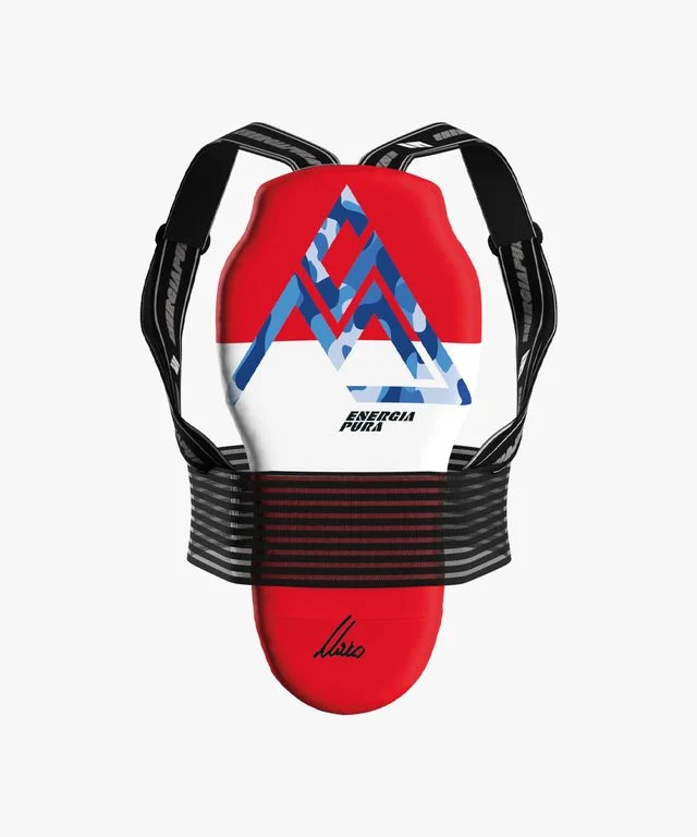 Long back protector Marco Schwarz
