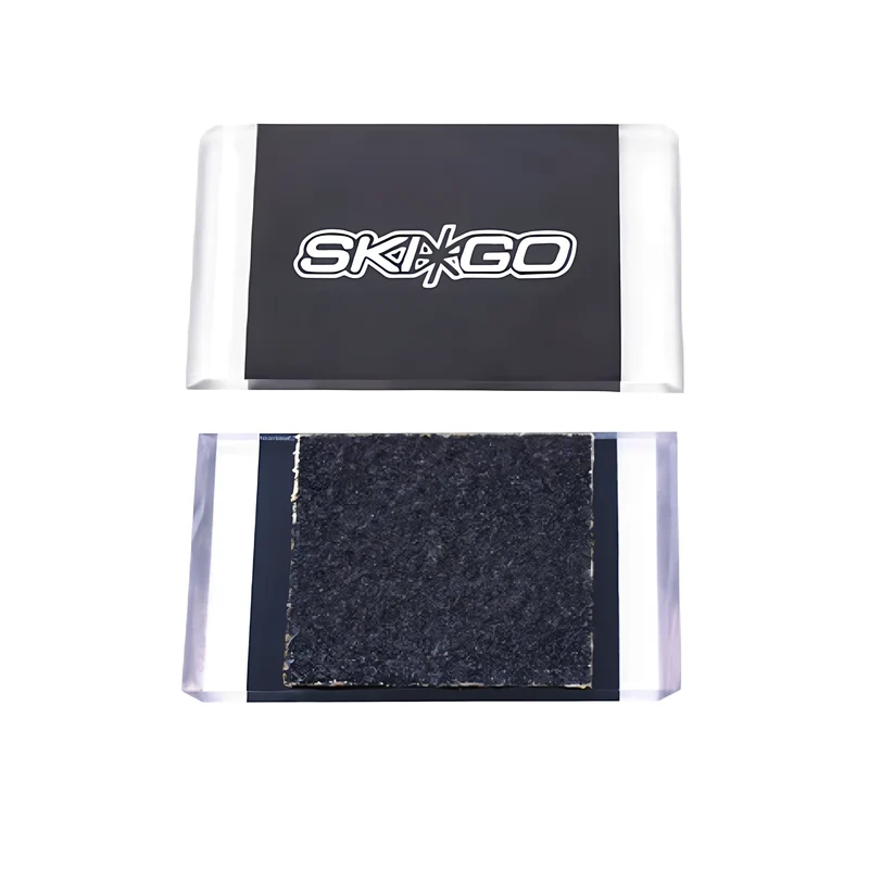 Ski*Go Grip Scraper with Sandpaper