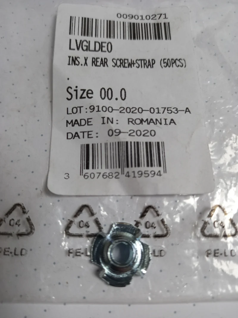 Lange Insert for rear screw & strap