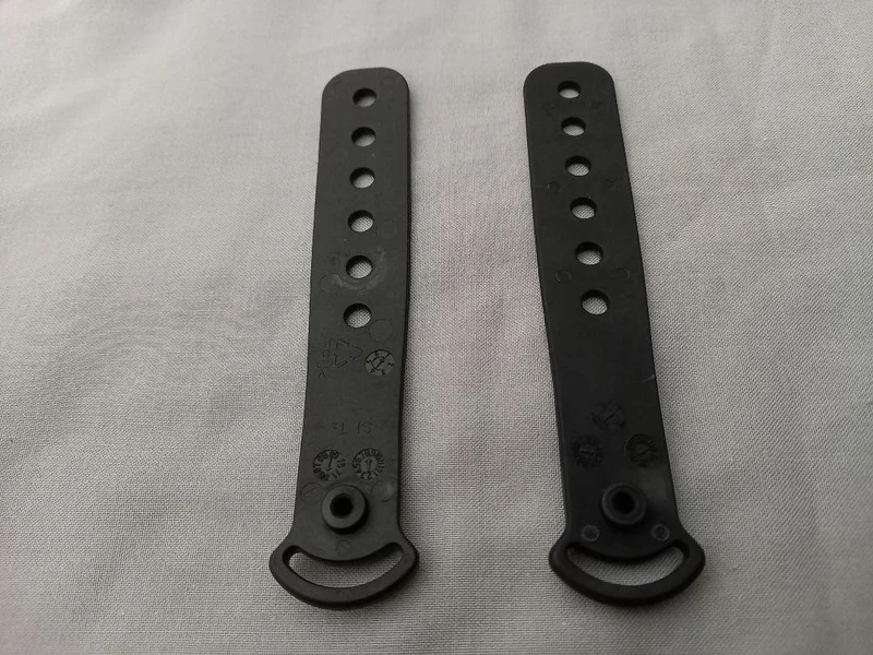 BURTON toe slider black pair